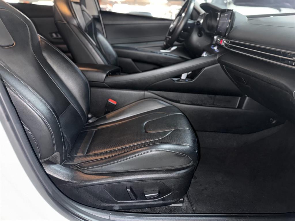 HYUNDAI Avante - Vista 8