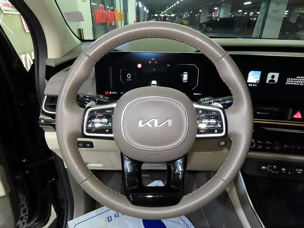 KIA Carnival - Vista 8