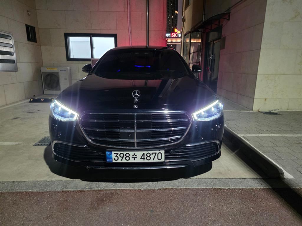 Mercedes Benz S Class 2022 Negro - Importación desde Corea - HF Imports Iquique - Foto 1