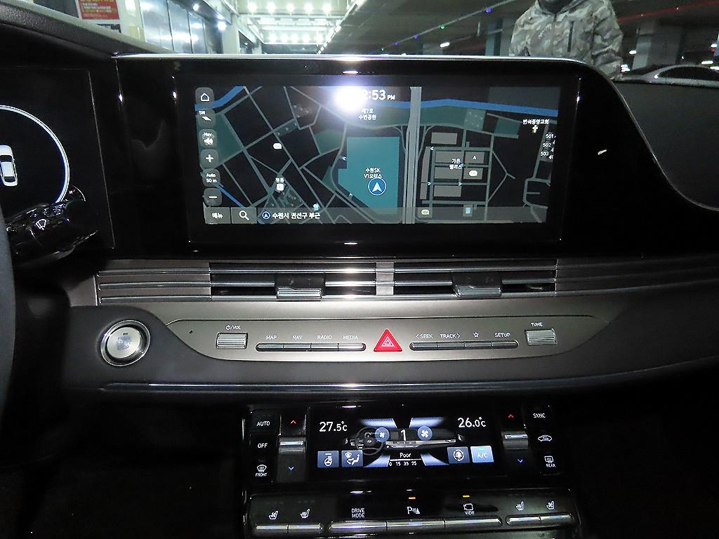 HYUNDAI Grandeur - Vista 11