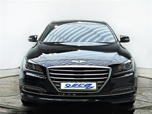 HYUNDAI Genesis - Vista 2