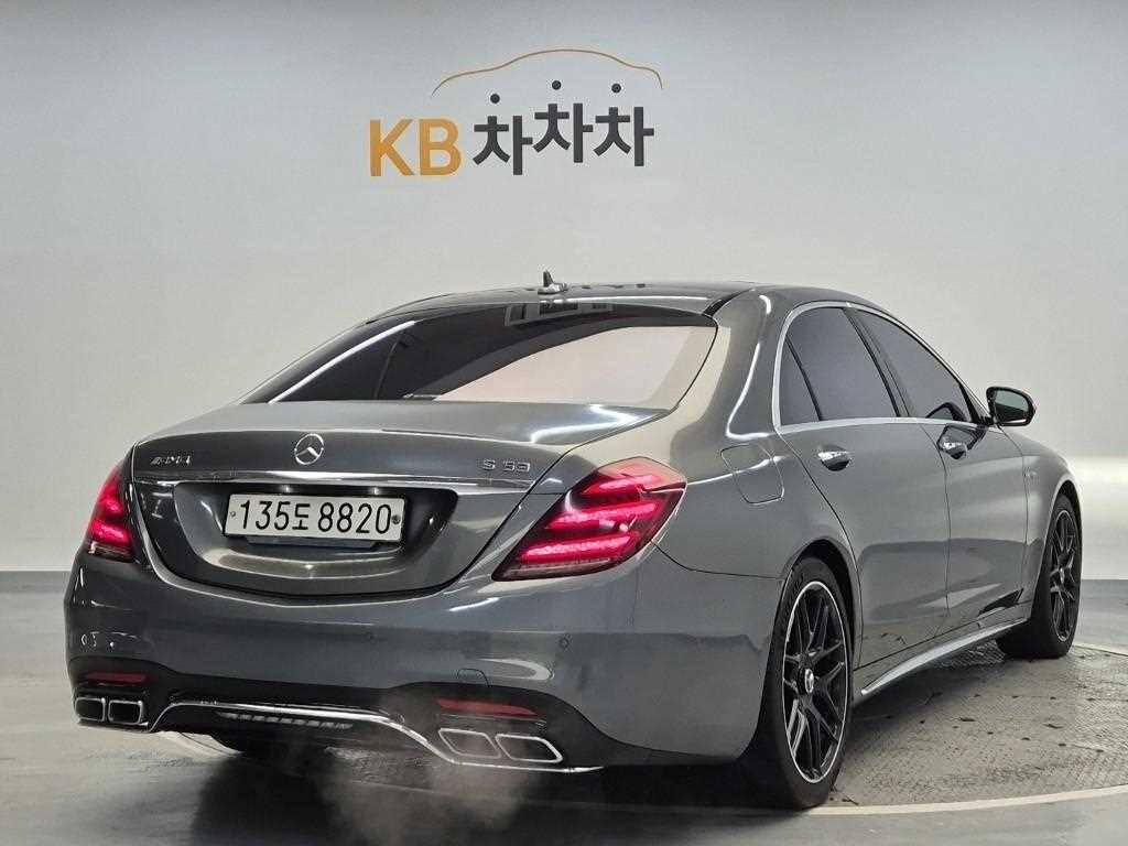 Mercedes Benz S Class - Vista 3