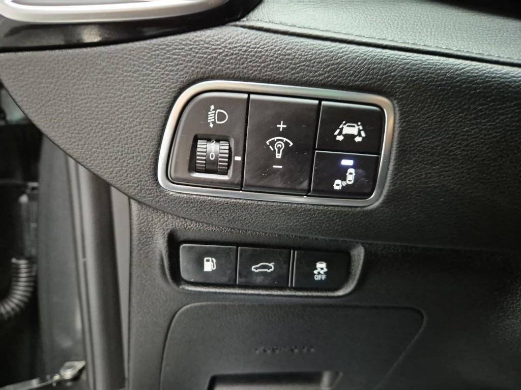 HYUNDAI Grandeur 2017 Gris - Importación desde Corea - HF Imports Iquique - Foto 13