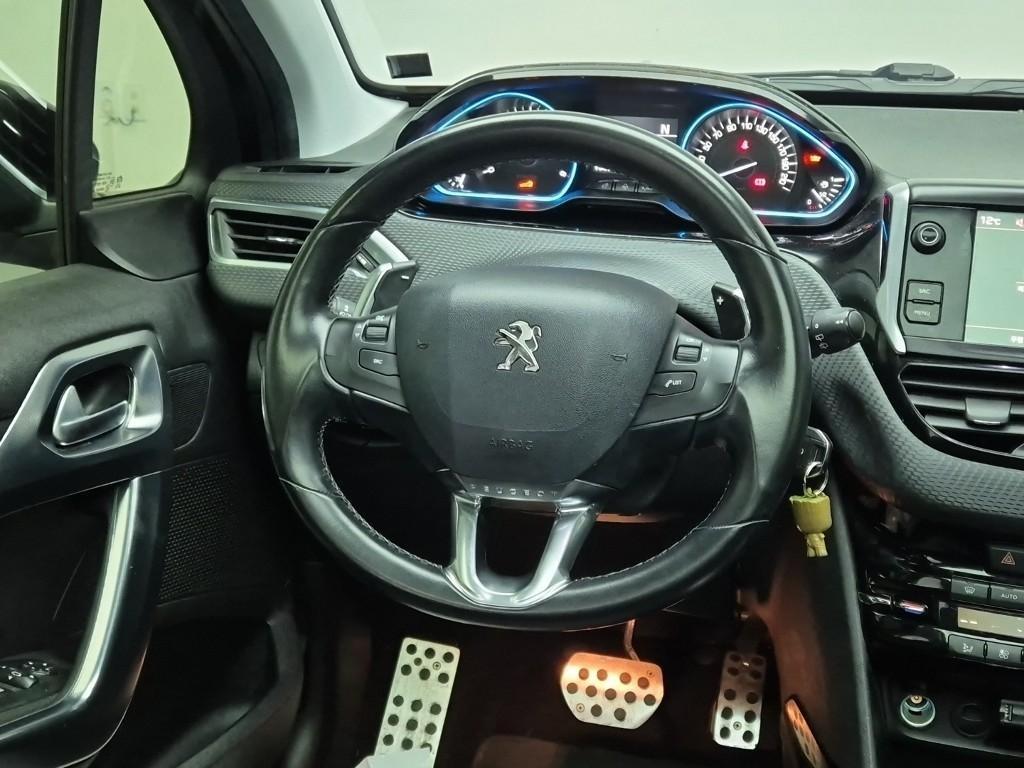 Peugeot 2008 - Vista 9
