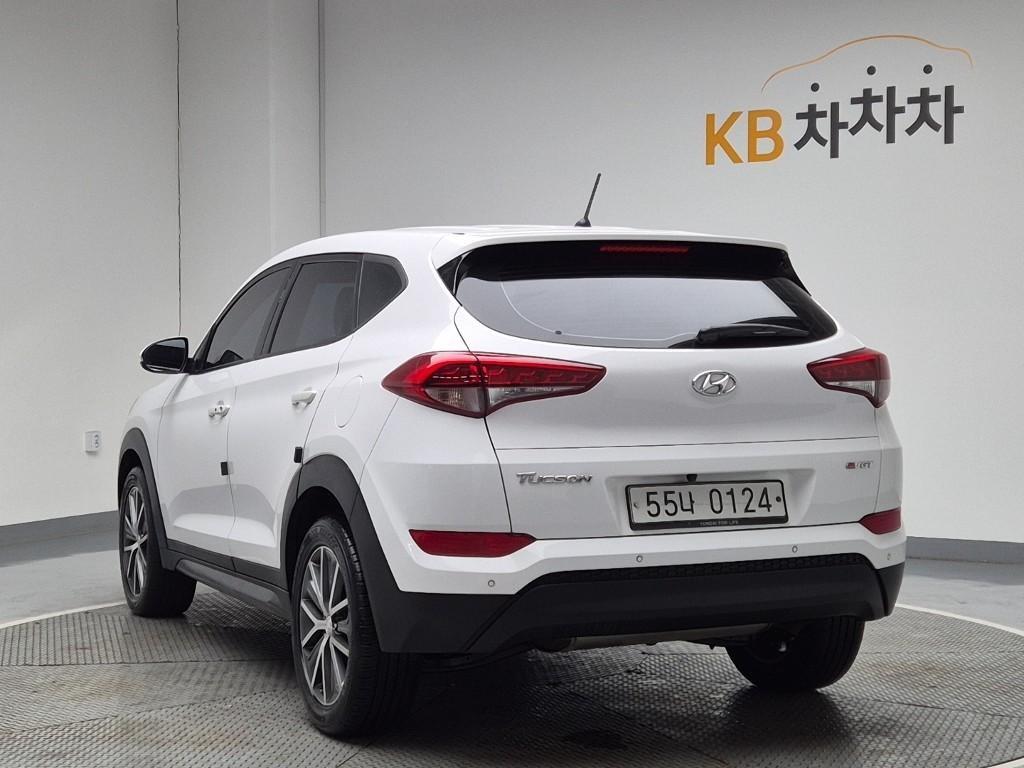 HYUNDAI Tucson - Vista 2