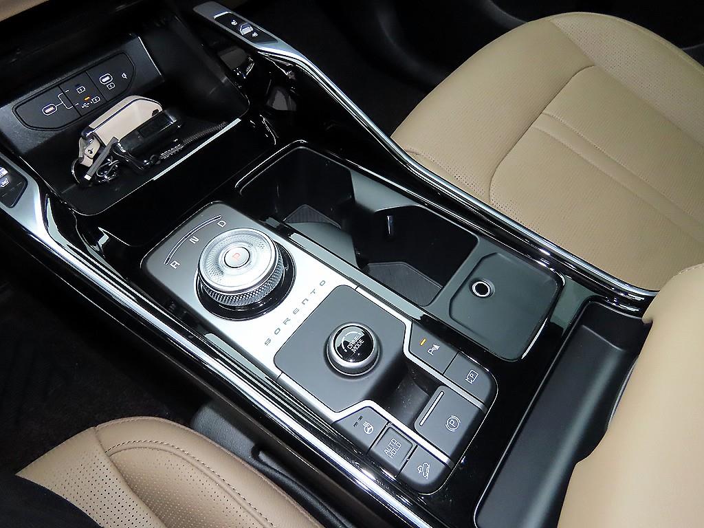 KIA Sorento - Vista 11