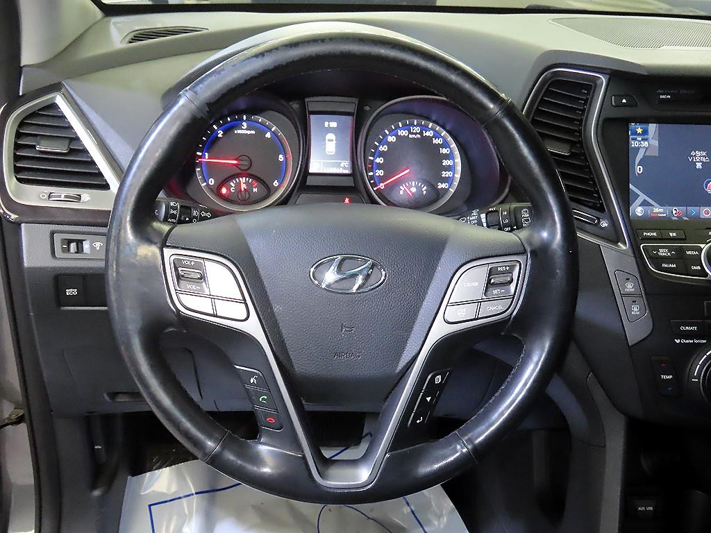 HYUNDAI Santa Fe - Vista 8