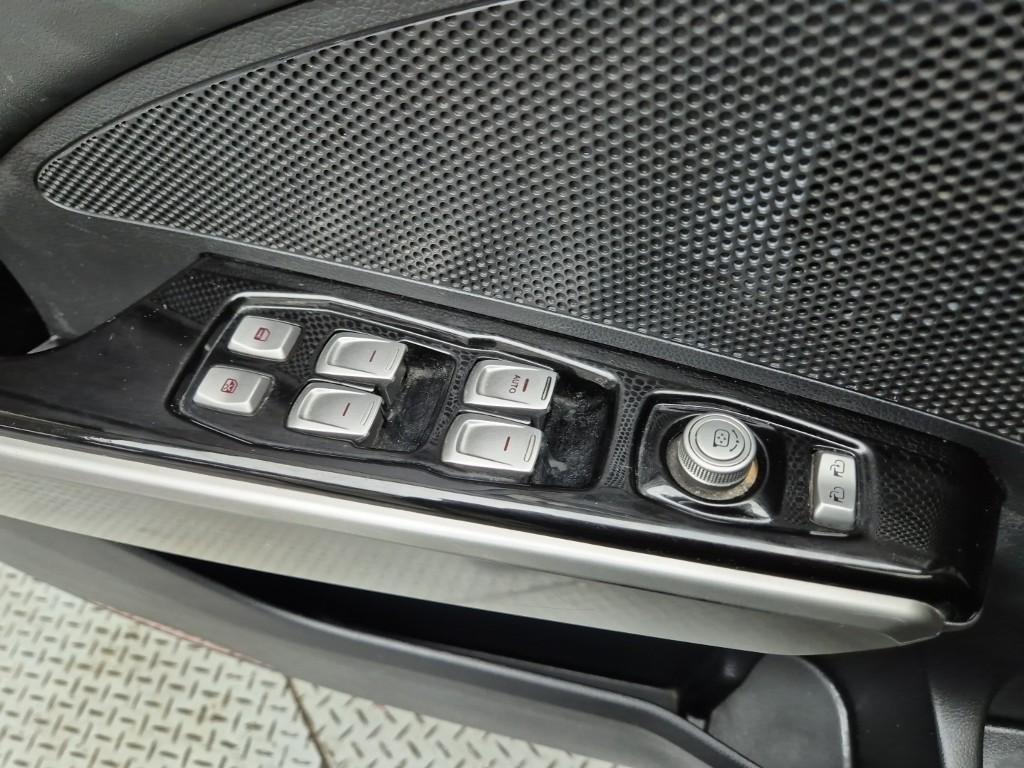 Ssangyong Tivoli 2016 Blanco - Importación desde Corea - HF Imports Iquique - Foto 16