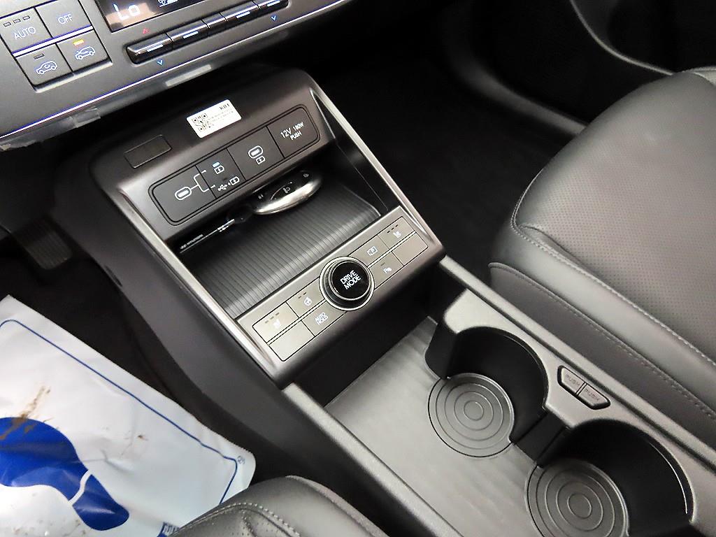 HYUNDAI Kona - Vista 11