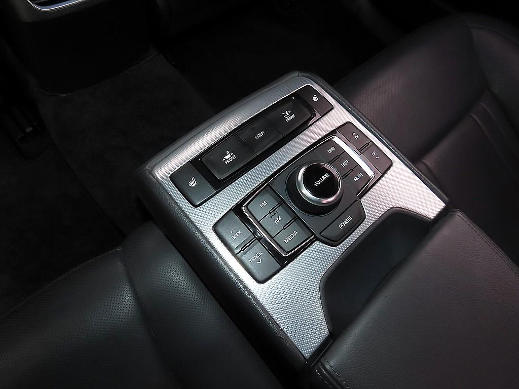 Genesis G80 2019 Negro - Importación desde Corea - HF Imports Iquique - Foto 18