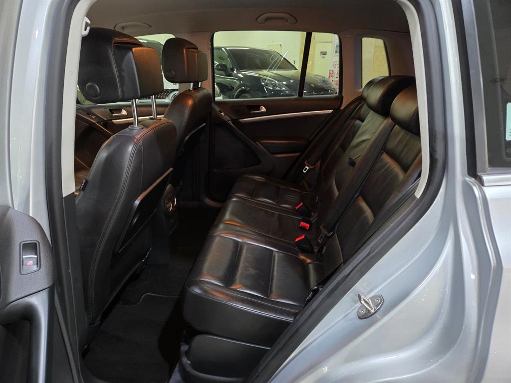 Volkswagen Tiguan - Vista 7