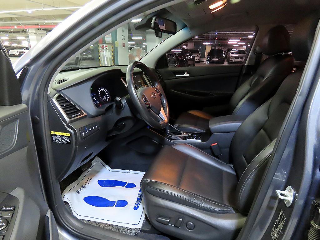 HYUNDAI Tucson - Vista 6