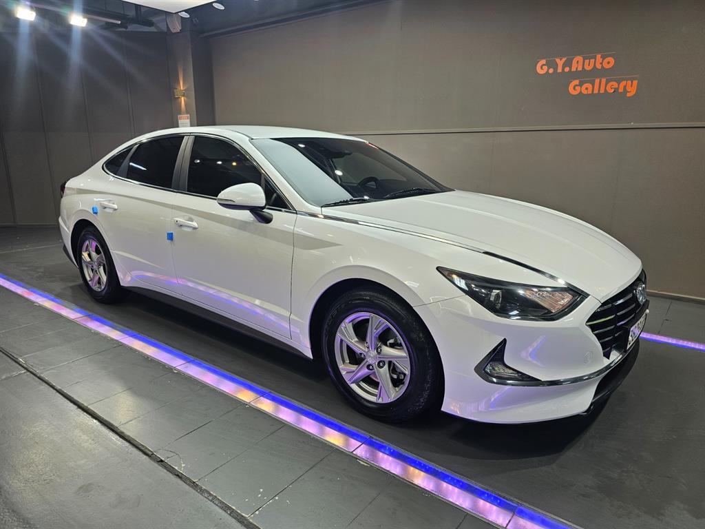 HYUNDAI Sonata - Vista 9