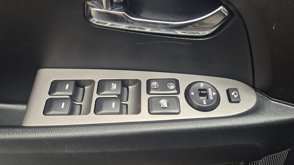 KIA Sportage - Vista 11