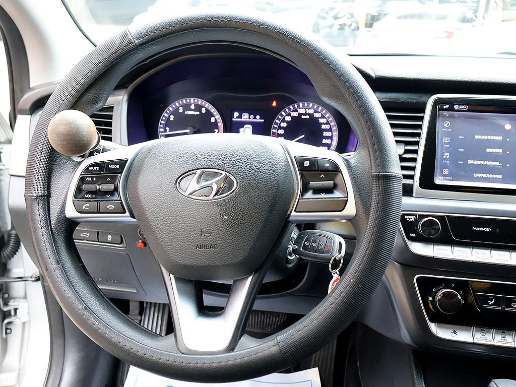 HYUNDAI Sonata 2019 Gris - Importación desde Corea - HF Imports Iquique - Foto 8