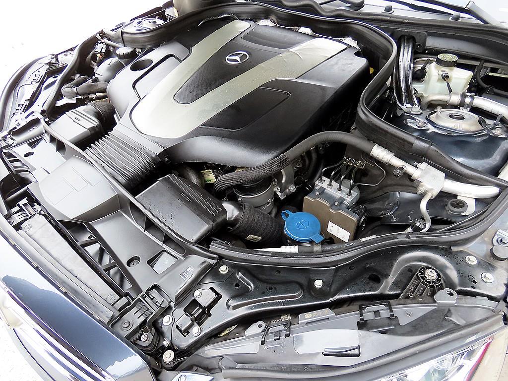 Mercedes Benz E class 2015 Gris - Importación desde Corea - HF Imports Iquique - Foto 19