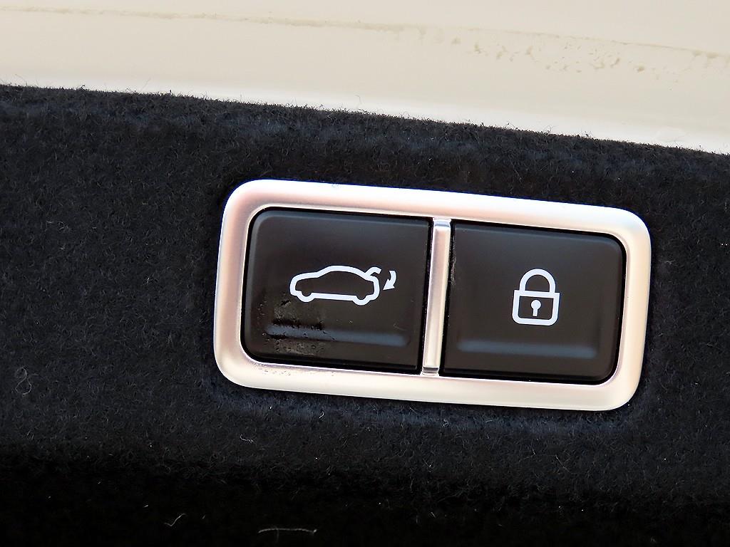 HYUNDAI Grandeur 2025 Blanco - Importación desde Corea - HF Imports Iquique - Foto 15