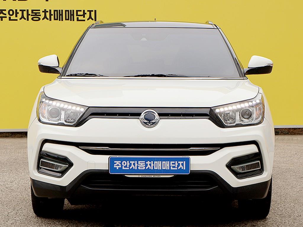 Ssangyong Tivoli 2018 Blanco - Importación desde Corea - HF Imports Iquique - Foto 1