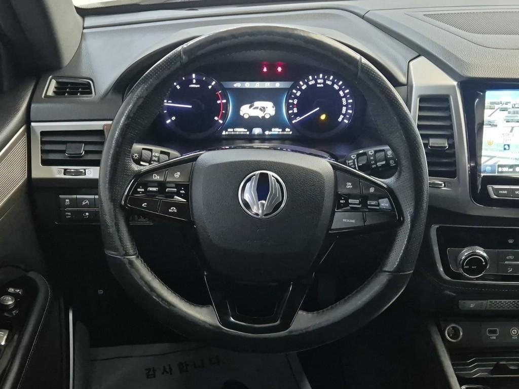 Ssangyong Rexton - Vista 9