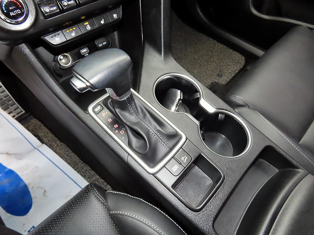 KIA Sportage - Vista 10