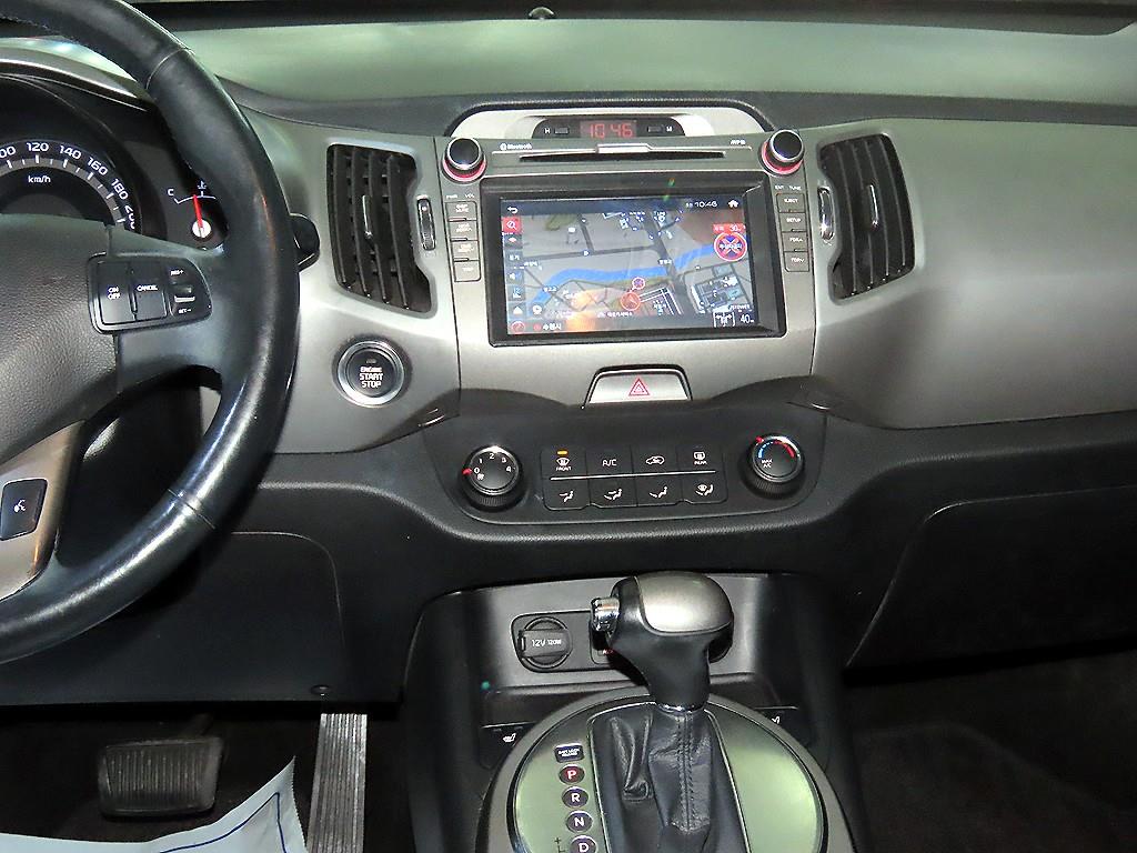 KIA Sportage - Vista 11