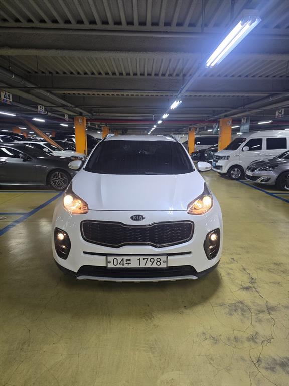 KIA Sportage 2018 Blanco - Importación desde Corea - HF Imports Iquique - Foto 1