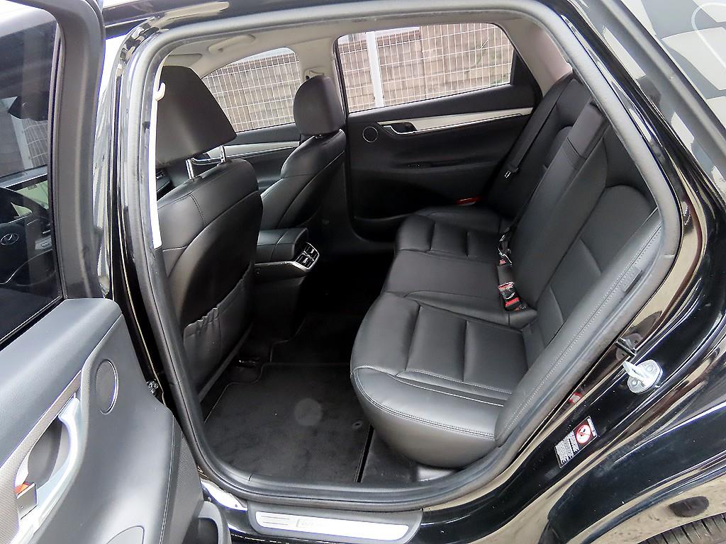 HYUNDAI Grandeur - Vista 6