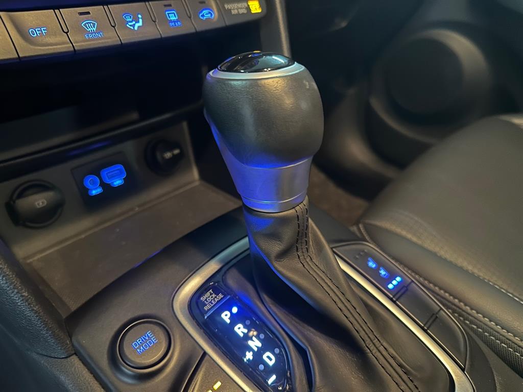 HYUNDAI Kona - Vista 7