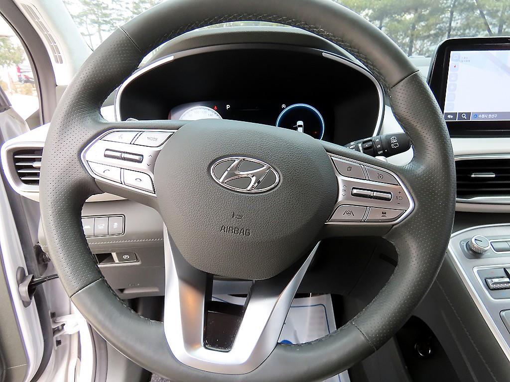 HYUNDAI Santa Fe - Vista 8