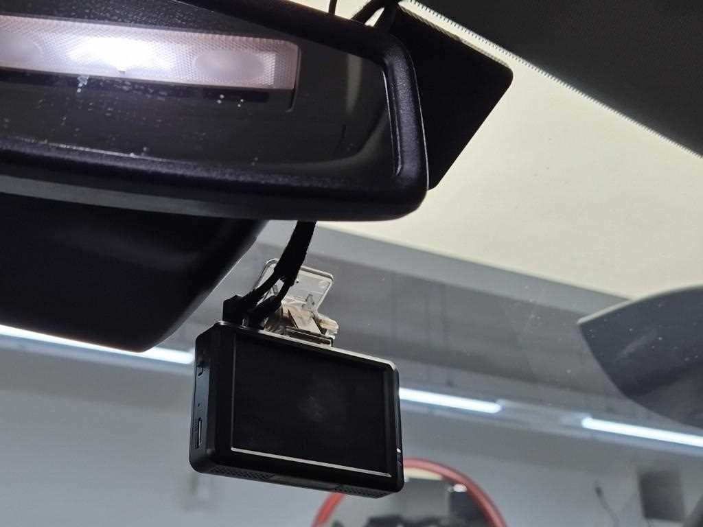 Chevrolet ?Colorado 2021 Negro - Importación desde Corea - HF Imports Iquique - Foto 16