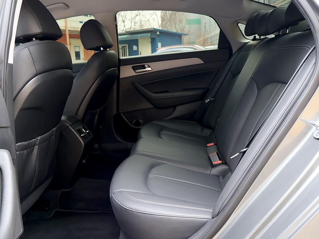 HYUNDAI Sonata 2019 Gris - Importación desde Corea - HF Imports Iquique - Foto 12