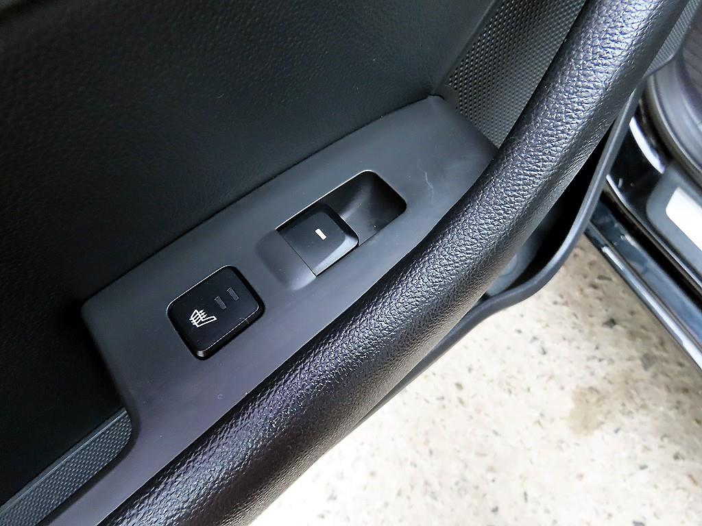 HYUNDAI Sonata 2015 Negro - Importación desde Corea - HF Imports Iquique - Foto 17