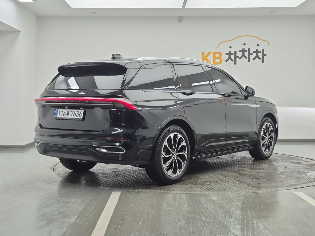 Lincoln Nautilus - Vista 4