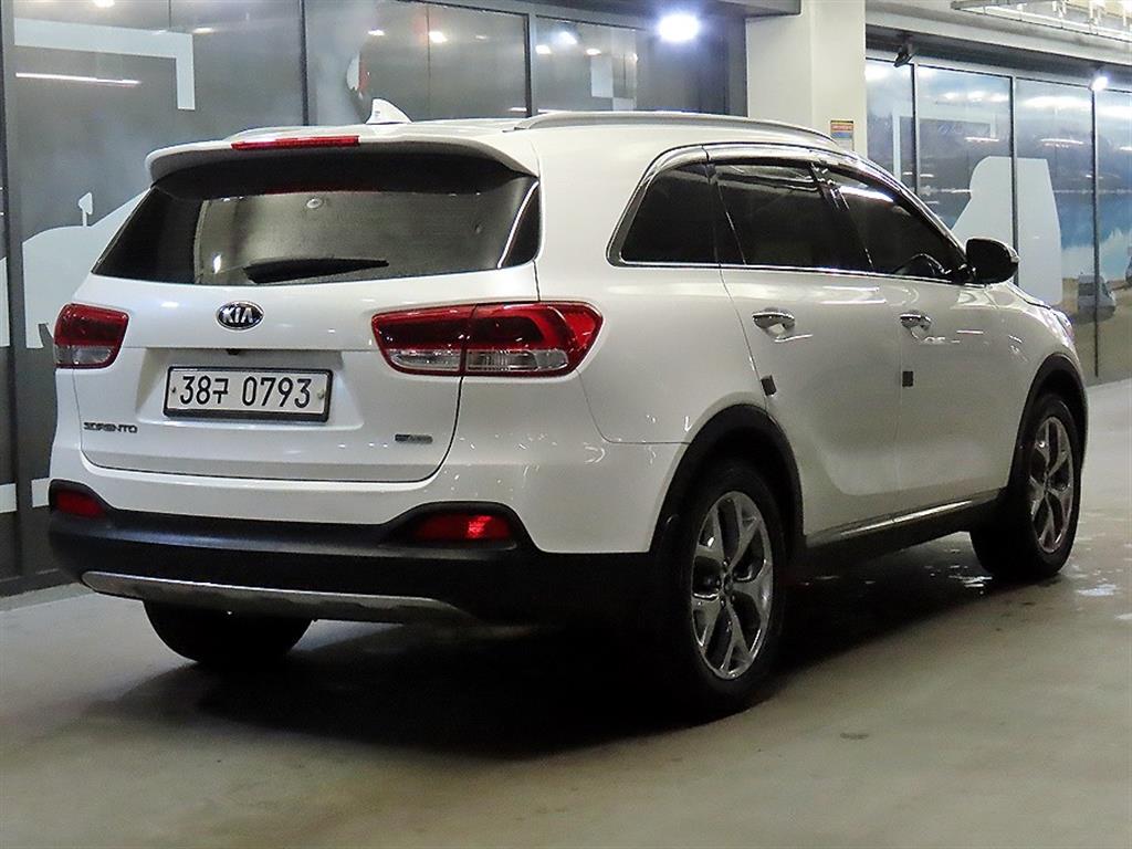 KIA Sorento - Vista 4