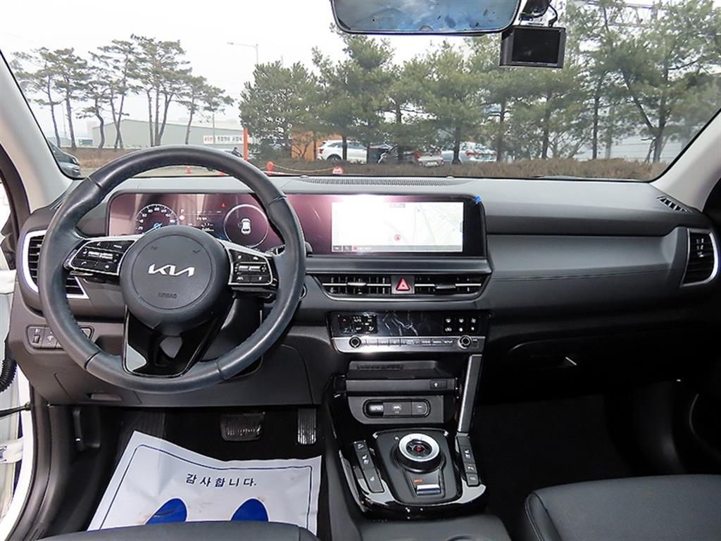 KIA Seltos - Vista 7