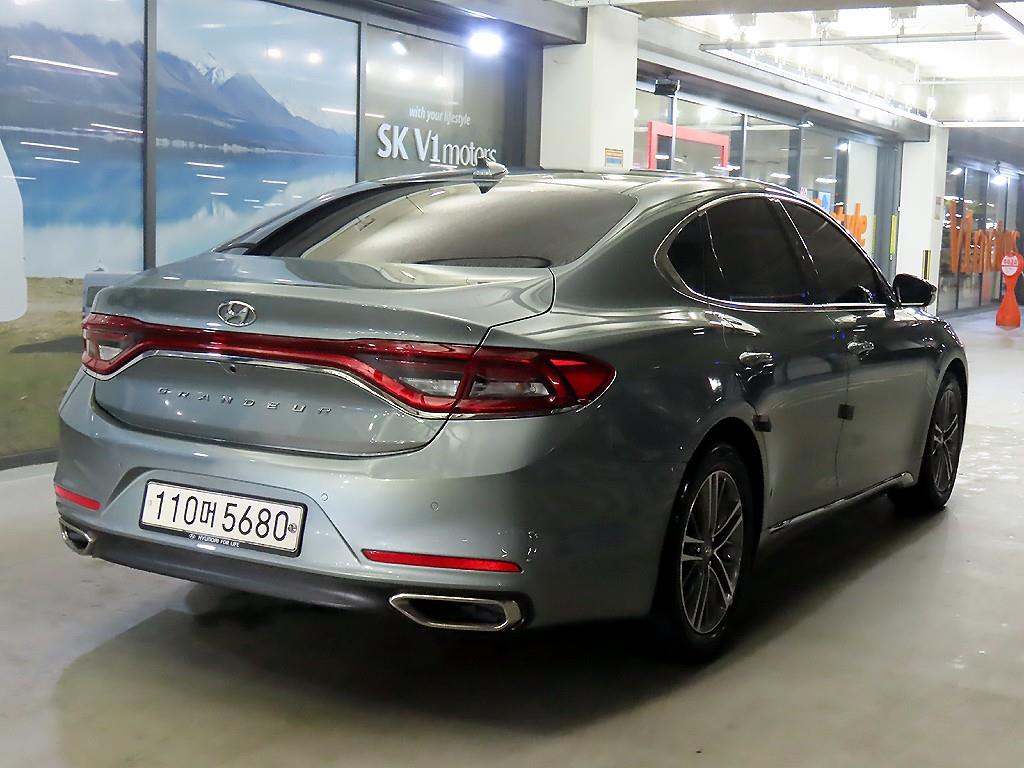 HYUNDAI Grandeur - Vista 4