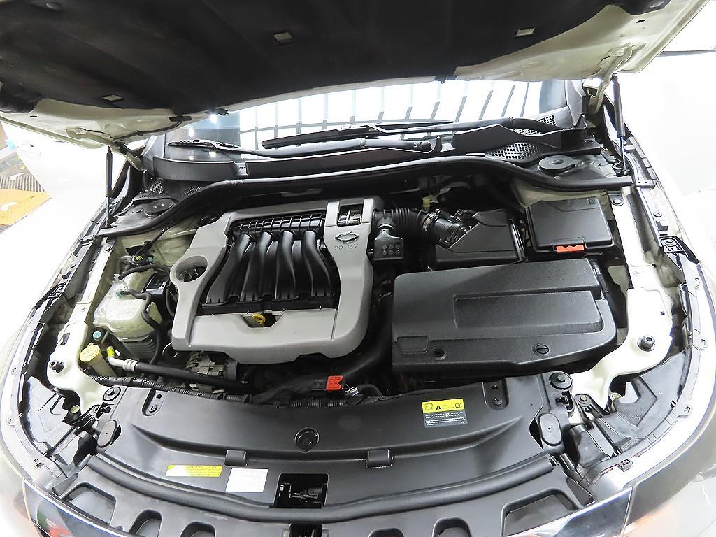 SAMSUNG SM5 2011 Blanco - Importación desde Corea - HF Imports Iquique - Foto 7