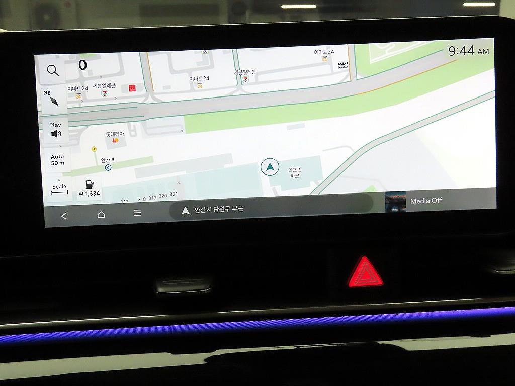 KIA Carnival - Vista 9