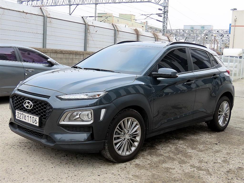 HYUNDAI Kona - Vista 2
