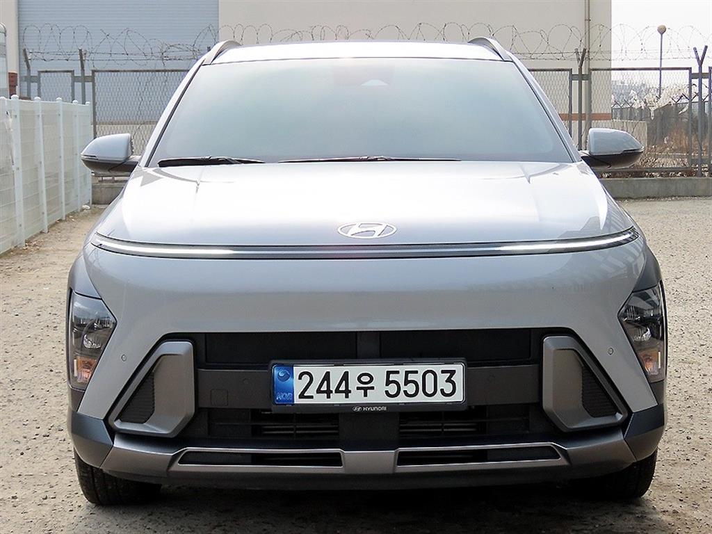 HYUNDAI Kona 2023 Gris - Importación desde Corea - HF Imports Iquique - Foto 1