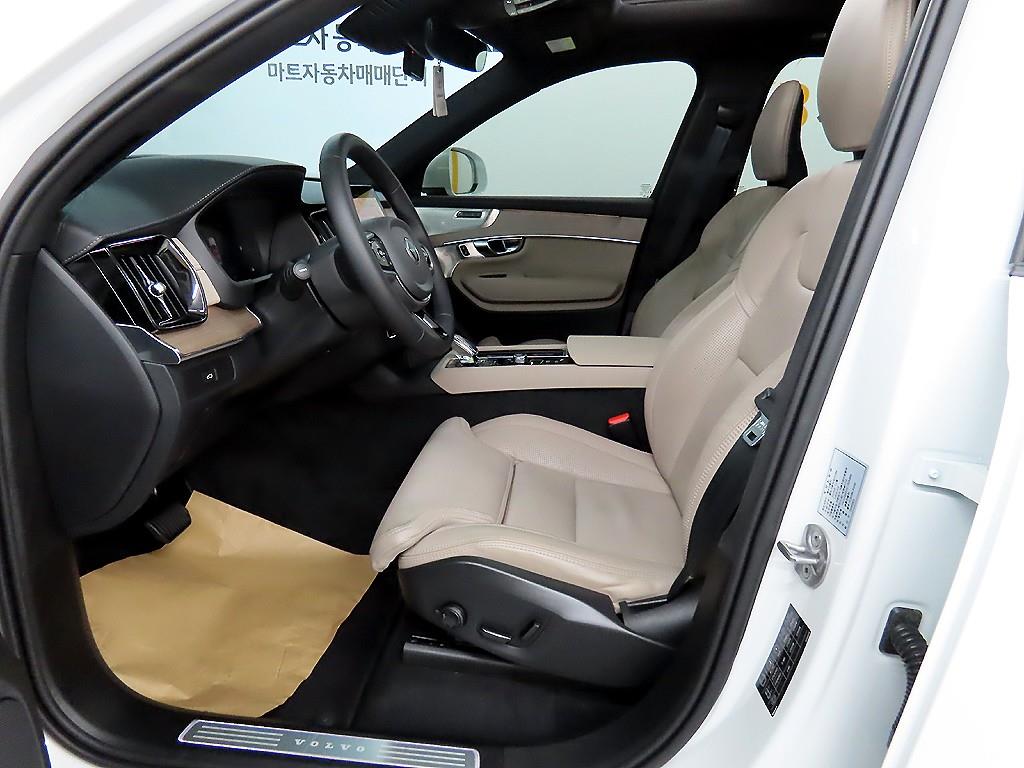 Volvo XC90 - Vista 5