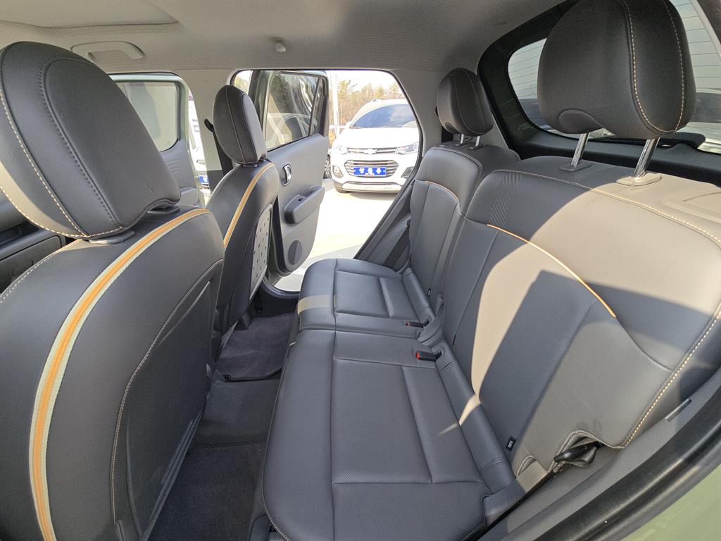 HYUNDAI Casper - Vista 8