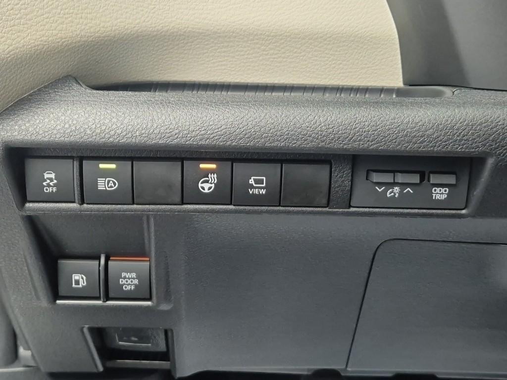 Toyota Siena - Vista 12