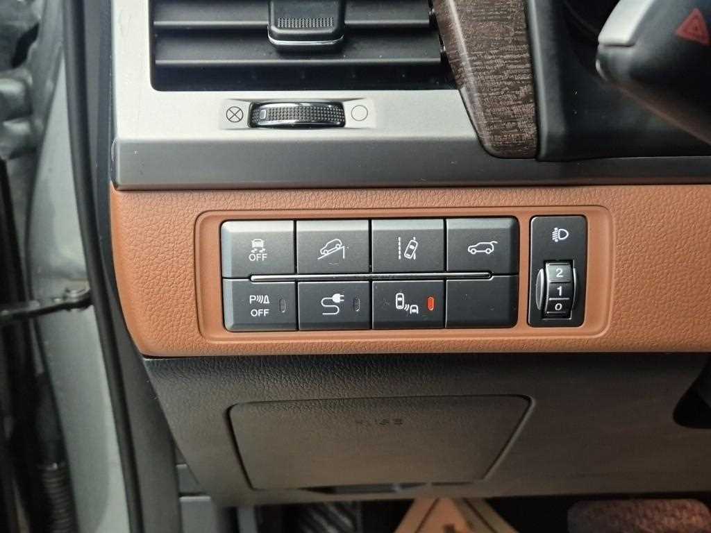 Ssangyong Rexton 2019 Gris - Importación desde Corea - HF Imports Iquique - Foto 16