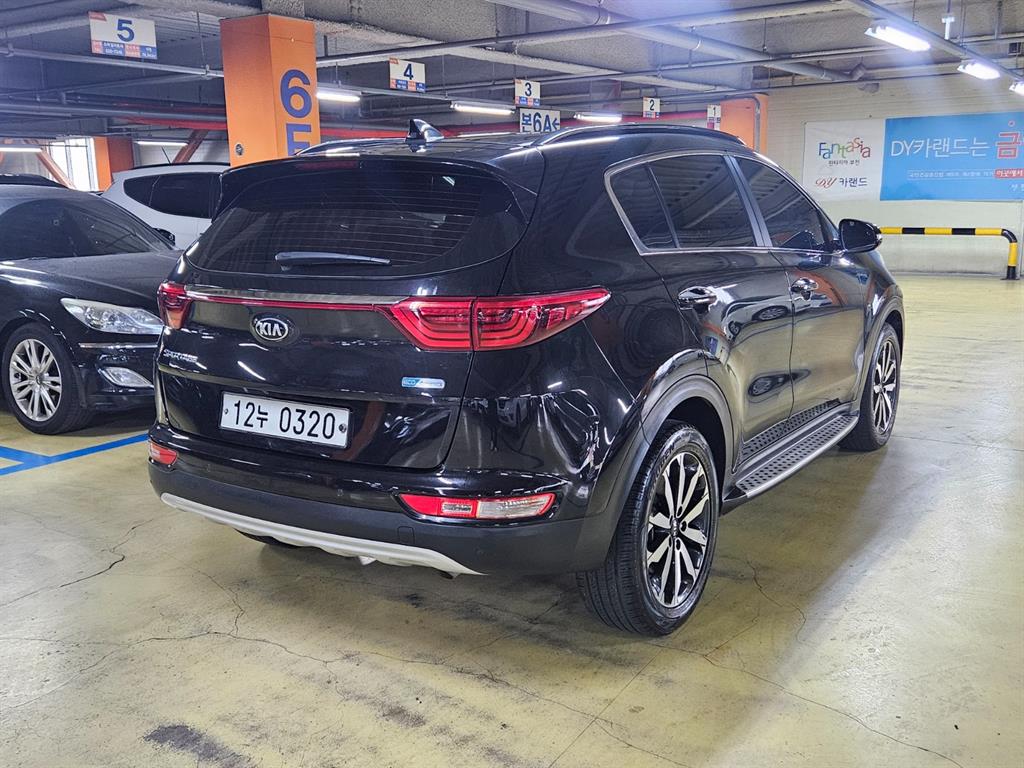 KIA Sportage - Vista 3