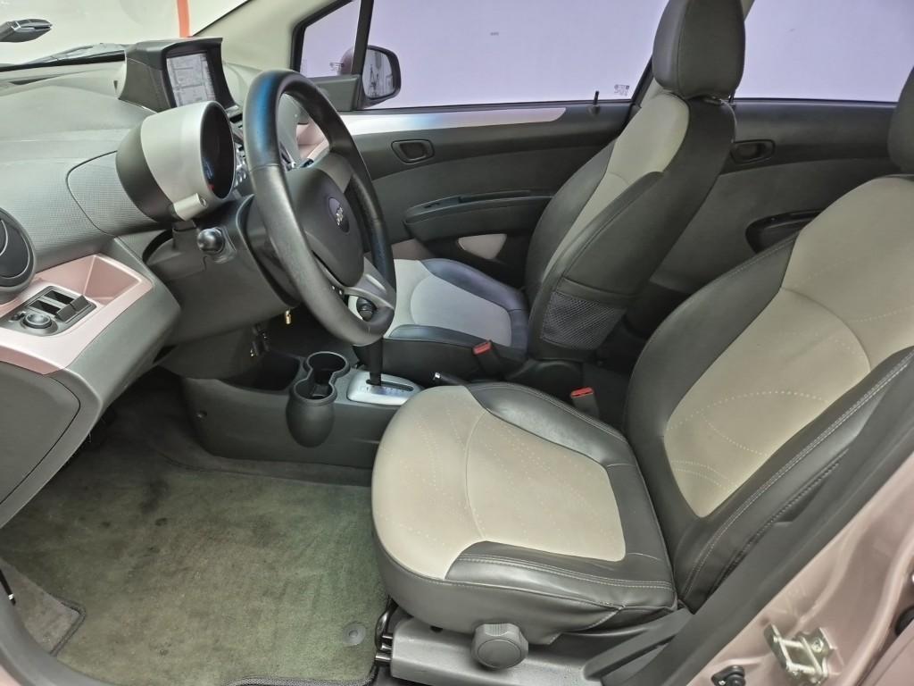 Chevrolet Spark - Vista 11