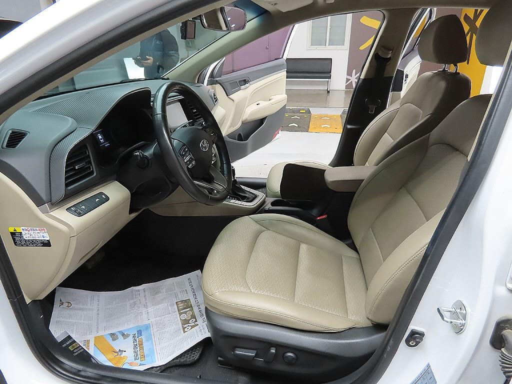 HYUNDAI Avante 2019 Blanco - Importación desde Corea - HF Imports Iquique - Foto 12