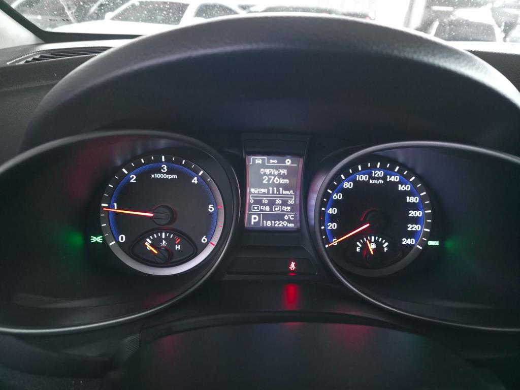 HYUNDAI Santa Fe - Vista 6