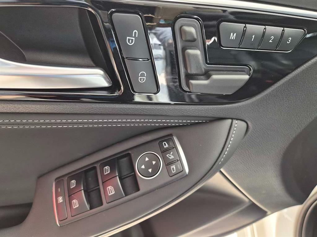 Infiniti Q - Vista 12