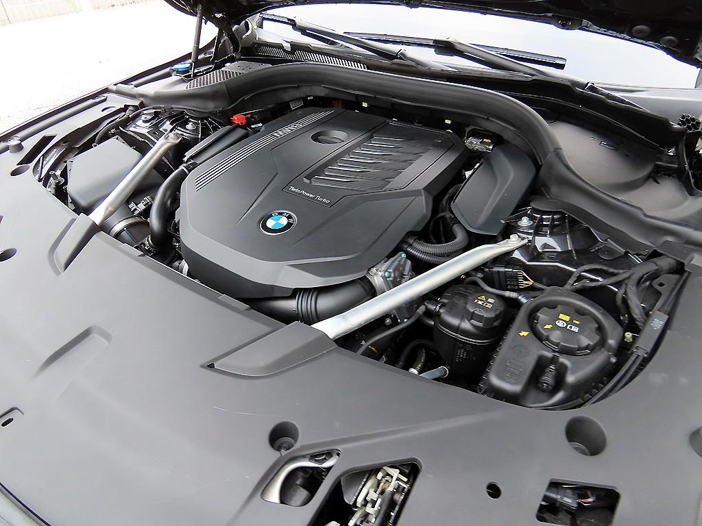 BMW Gran Turismo 2023 Negro - Importación desde Corea - HF Imports Iquique - Foto 19